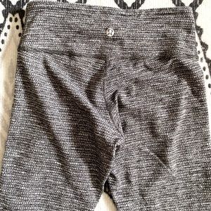 Lululemon leggings, coco pique, size 4